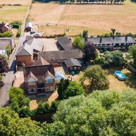 Redbrook Farm Bnb - Gateway To The New Forest フォーディングブリッジ エクステリア 写真