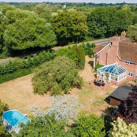 Redbrook Farm Bnb - Gateway To The New Forest フォーディングブリッジ エクステリア 写真