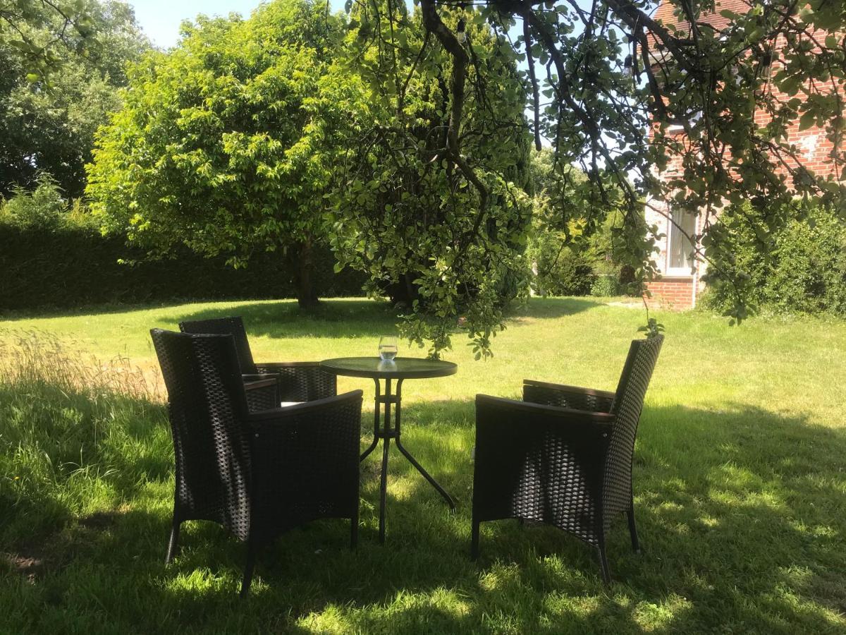 Redbrook Farm Bnb - Gateway To The New Forest フォーディングブリッジ エクステリア 写真