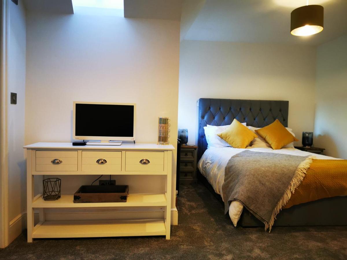 Redbrook Farm Bnb - Gateway To The New Forest フォーディングブリッジ エクステリア 写真