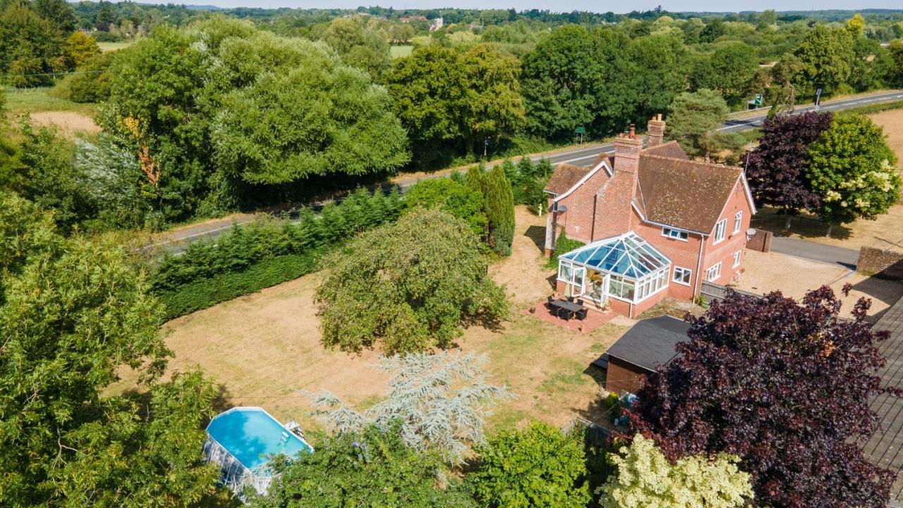 Redbrook Farm Bnb - Gateway To The New Forest フォーディングブリッジ エクステリア 写真