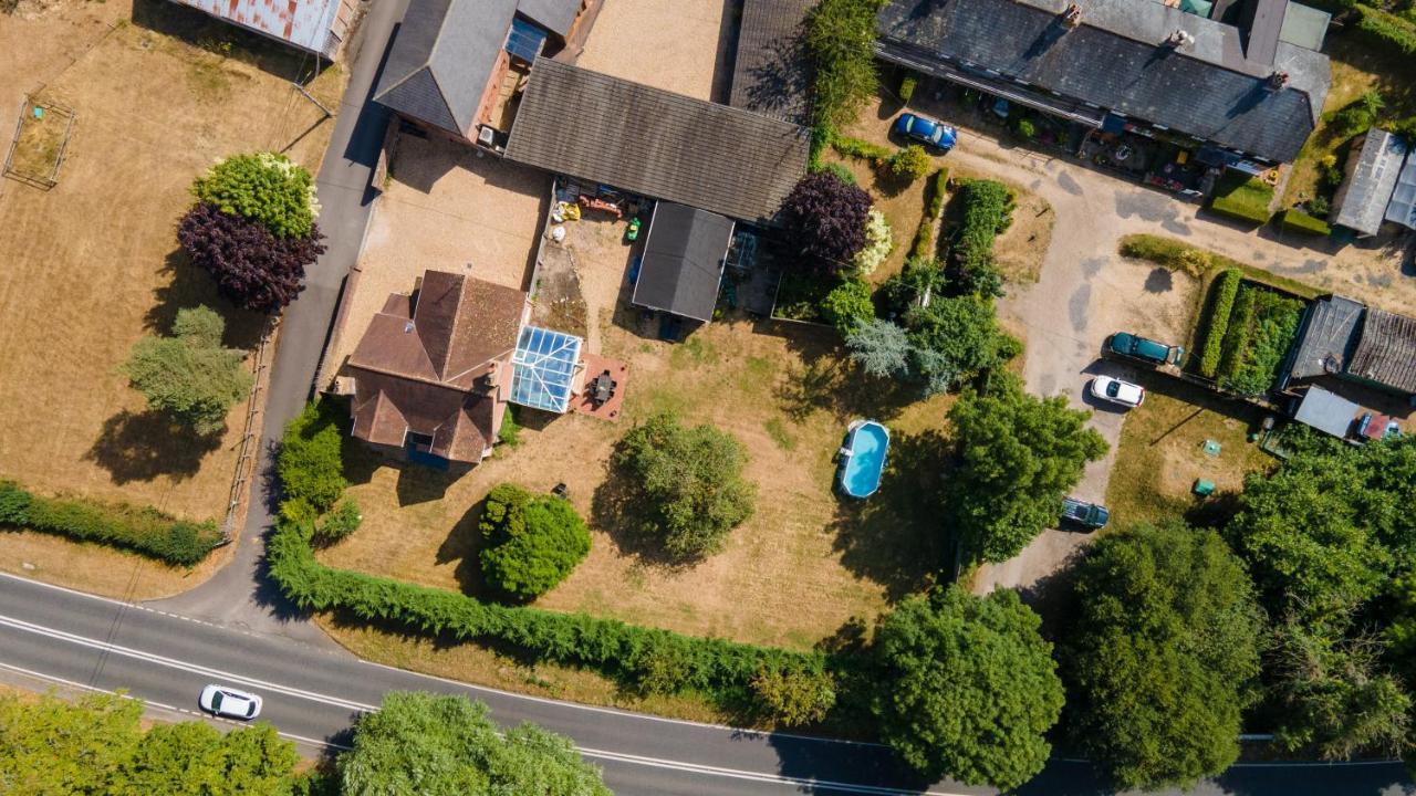Redbrook Farm Bnb - Gateway To The New Forest フォーディングブリッジ エクステリア 写真